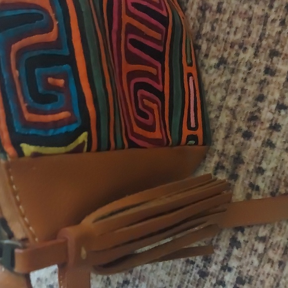 Boots & Bags Crossbody - Picture 3 of 16